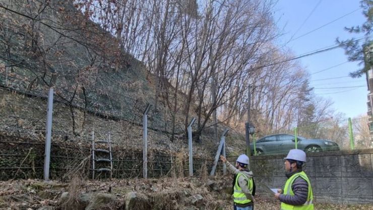 오산시, 급경사지 30개소 집중 안전점검…여름철 재난 선제 대응