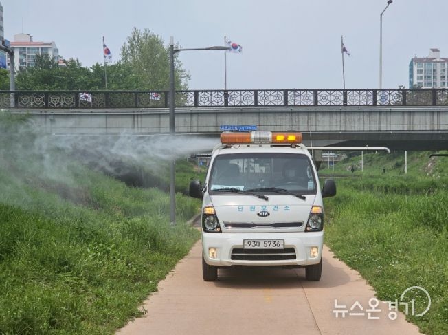 안산시 단원보건소, 모기 감염병 대비 방역소독 조기 실시