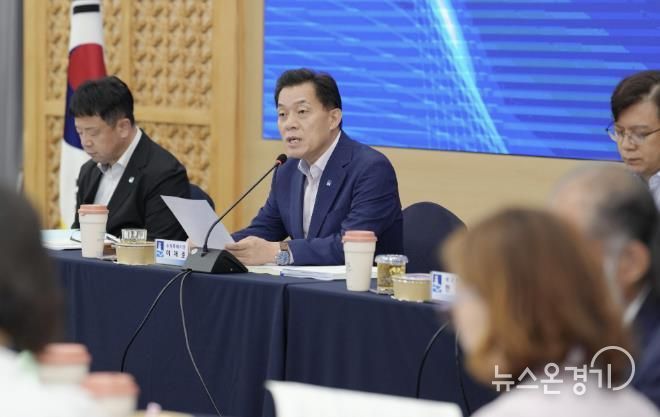 이재준 시장이 인사말을 하고 있다.