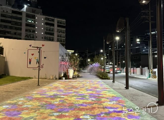 성남하이테크밸리 청년친화형 아름다운거리 프로젝션 영상 사진