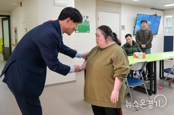 여주시 김광덕 부시장, 2026년 설 맞이 사회복지시설 위문 실시